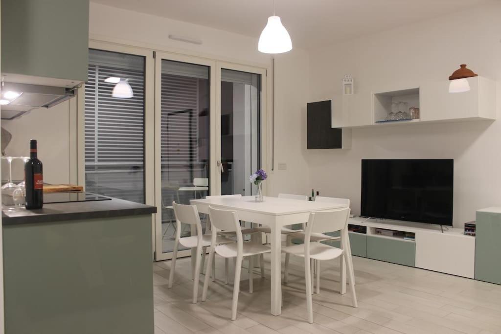 Luxury 3 Bedroom Apartment 100 Mq Next To Rho Fiera And San Siro 밀라노 외부 사진