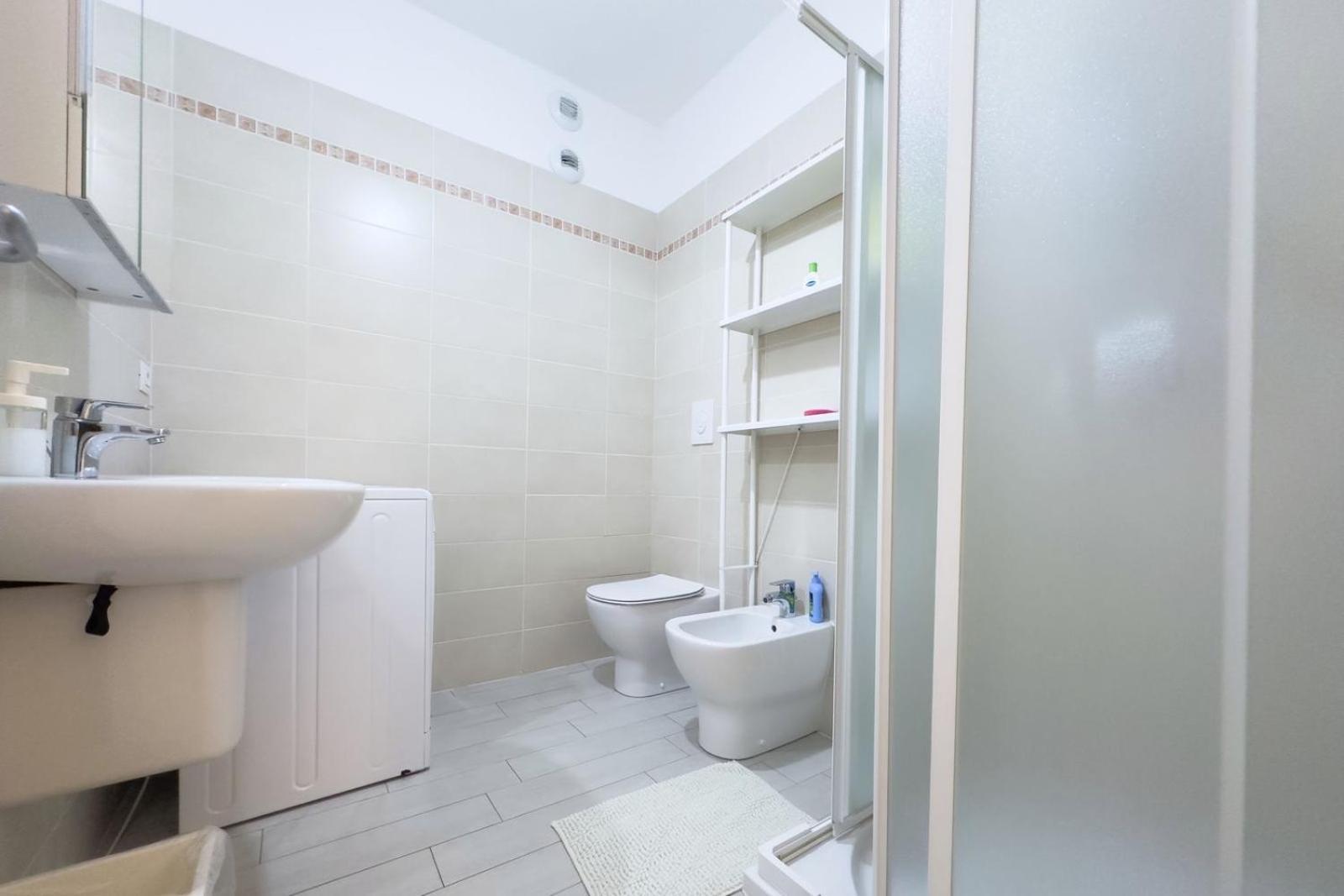 Luxury 3 Bedroom Apartment 100 Mq Next To Rho Fiera And San Siro 밀라노 외부 사진