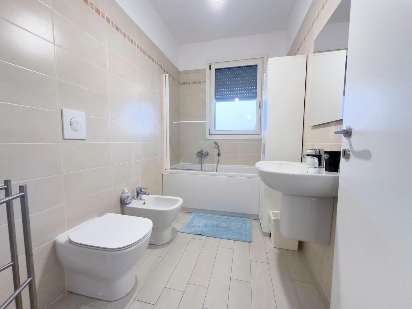 Luxury 3 Bedroom Apartment 100 Mq Next To Rho Fiera And San Siro 밀라노 외부 사진